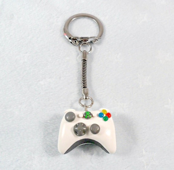 Items similar to XBOX 360 Controller Keychain, White D on Etsy