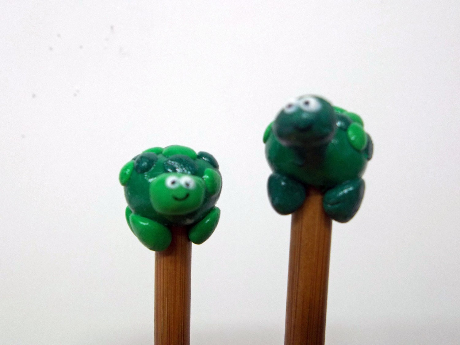Turtle Knitting Needles Polymer Clay topped Bamboo US Size 10 1/2  / 6.5 mm