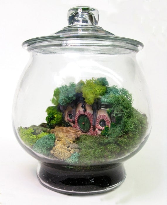 SALE Movie Miniatures: Bag End Hobbit Terrarium, Lord of the Rings