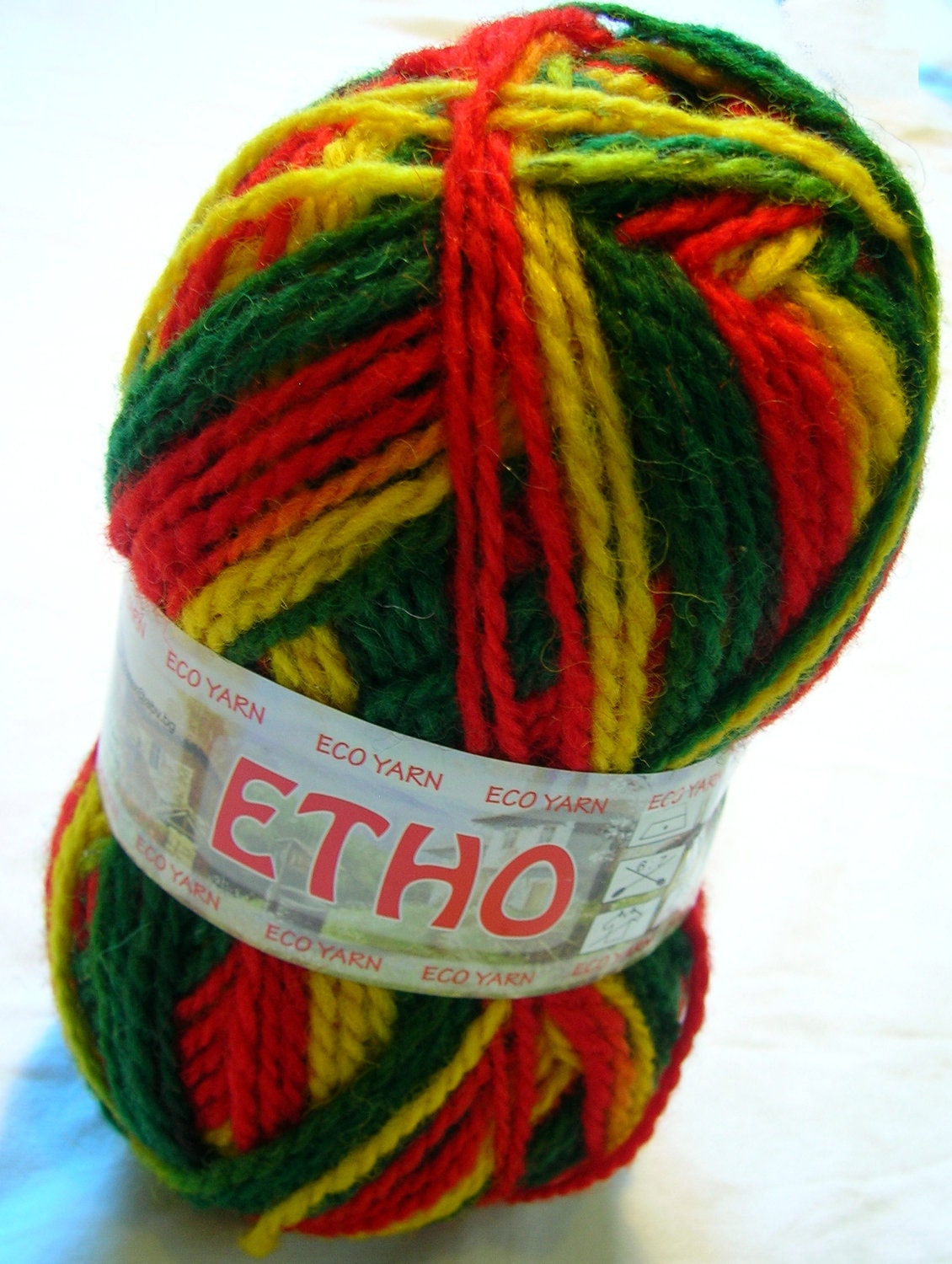 ethno wool multicolor yarn in red green and yellow by HandyFamily