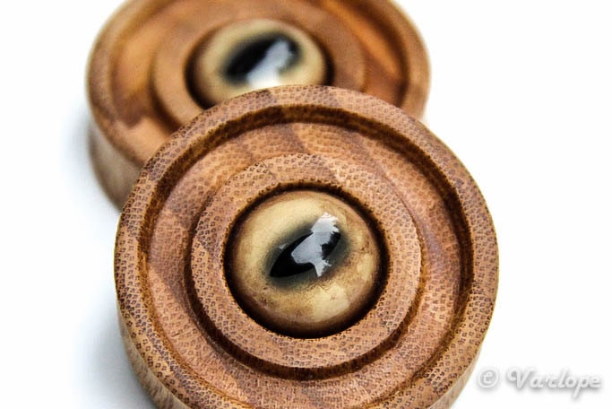 Custom Tribal Avatar Plugs / Exotic Wood & Yellow Lynx Eyes / Tribal Design / (1" 5/8 - 2") (41-51mm)