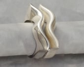2 Nestling Ergonomic rings-2 finishes-shiny and brushed