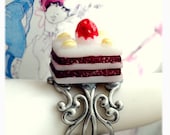 yummy cake slice ring. cute deco sweet confection.