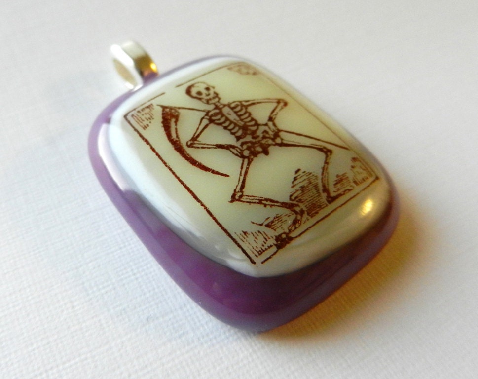 Day of the Dead Dia de los Muertos Reaper plum fused glass pendant
