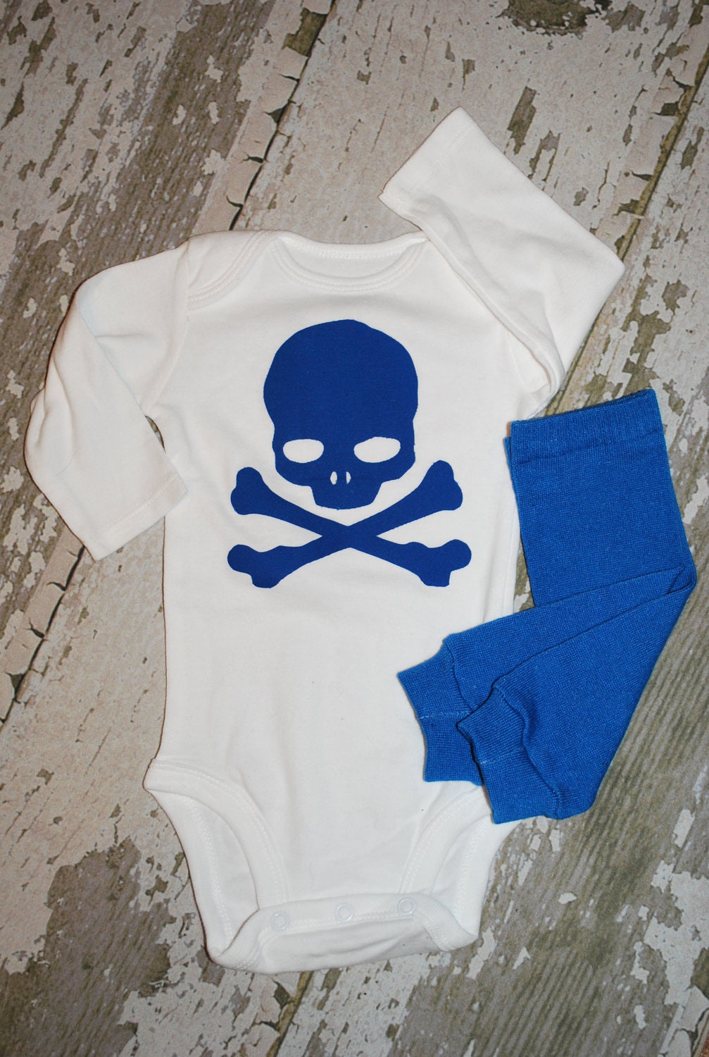 blue Skull One-Z Body Suit with matching Leg Warmers set -- 0-3 months