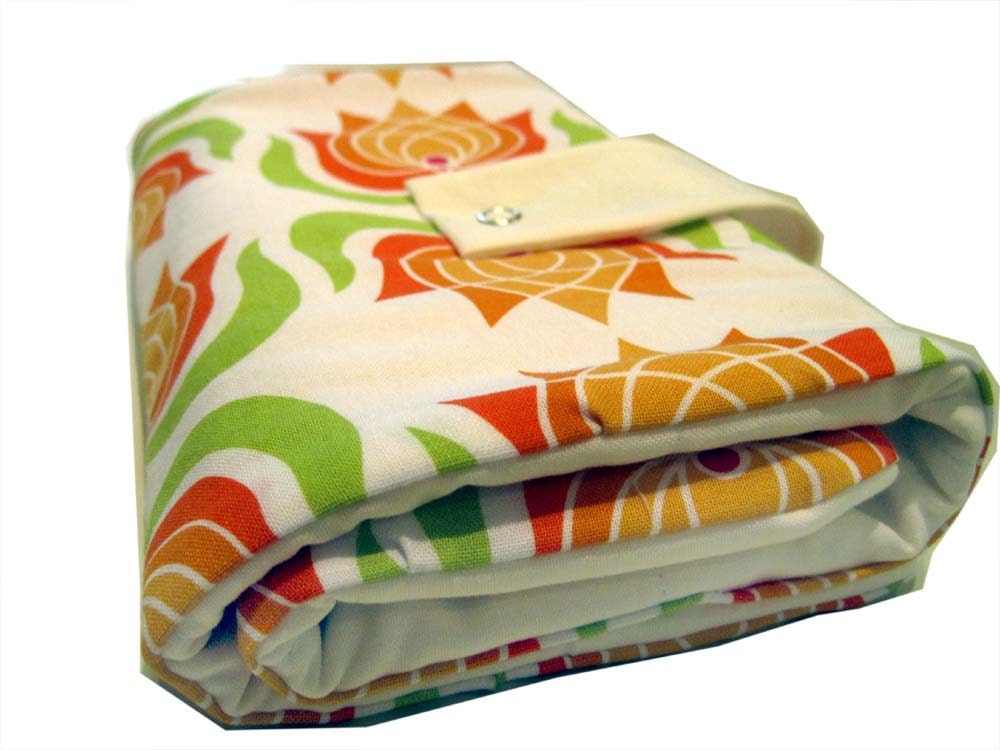 circular knitting needle organizer - orange lotus