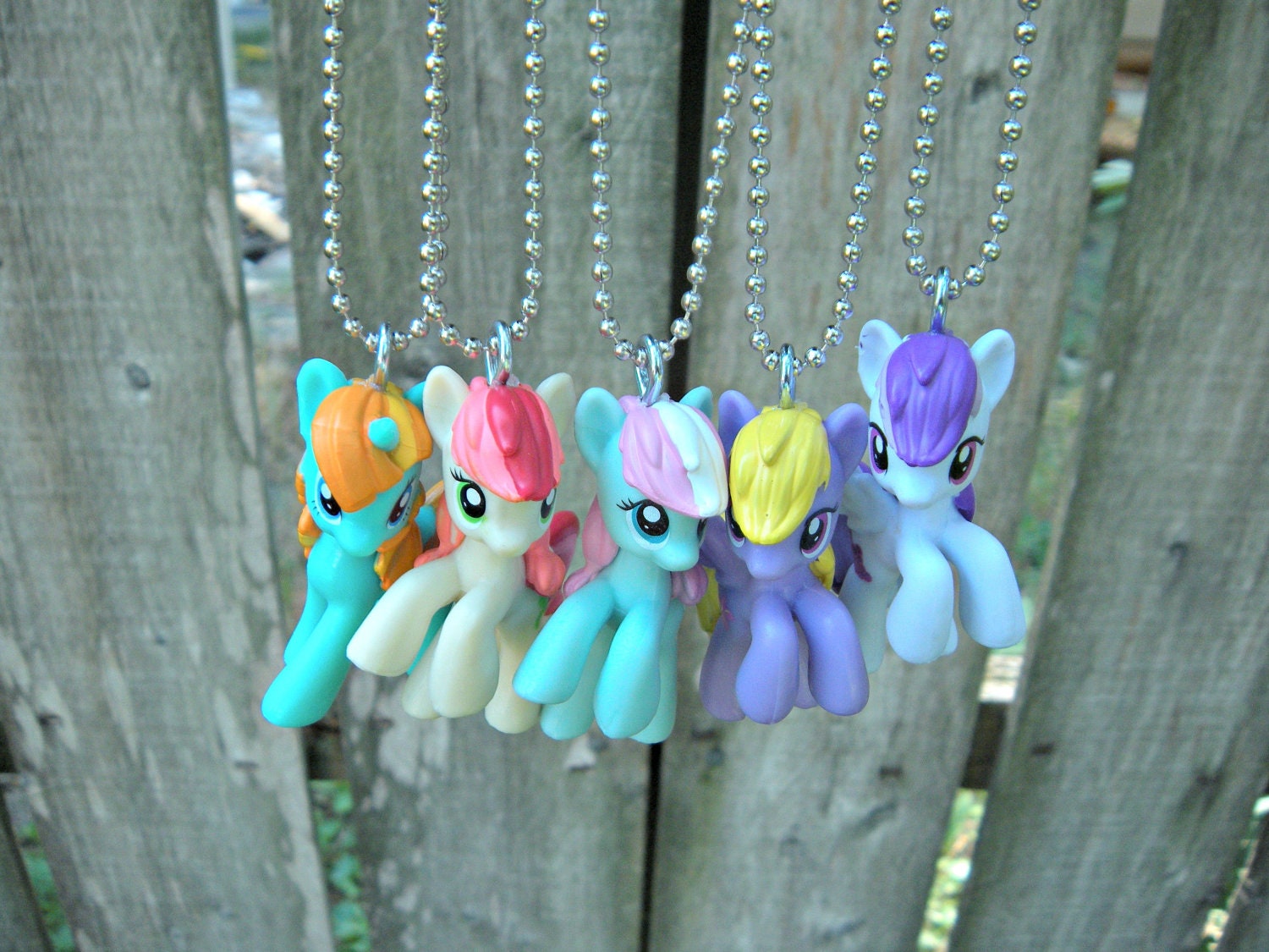 You Choose Pony 2 Inch Size My Little Pony Necklace on 16 Inch Ballchain Kitsch Kawaii NEW STOCK IN