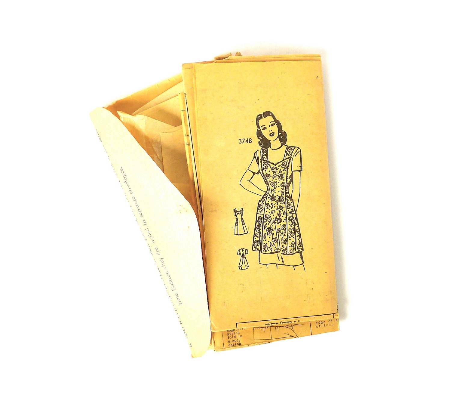 Vintage Sweetheart Apron Mail Order Pattern from The American Weekly