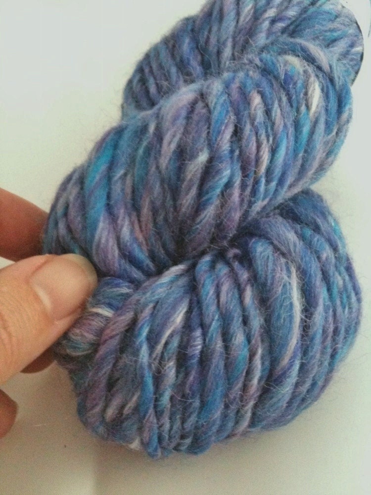 Sara's Texture Crafts Hand Spun Yarn - Merino Silk Blend DAWN (48.8m/53.37y)