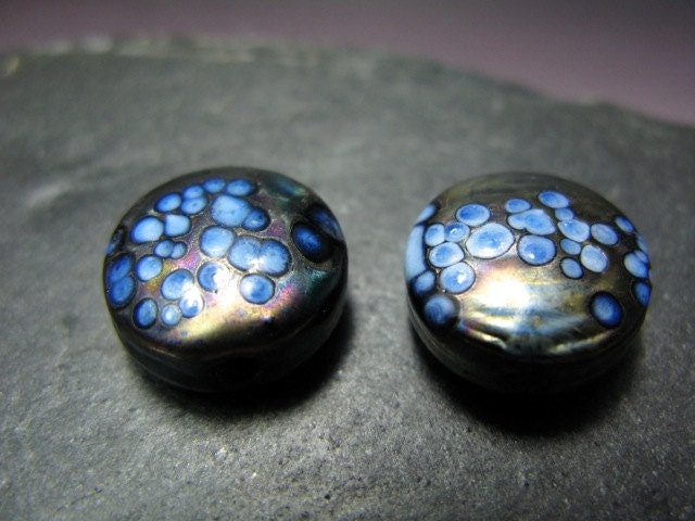 Handmade Lampwork Beads by GlassBeadArt ... Black Metallic Earring pair ... SRA F12 .. 16mm