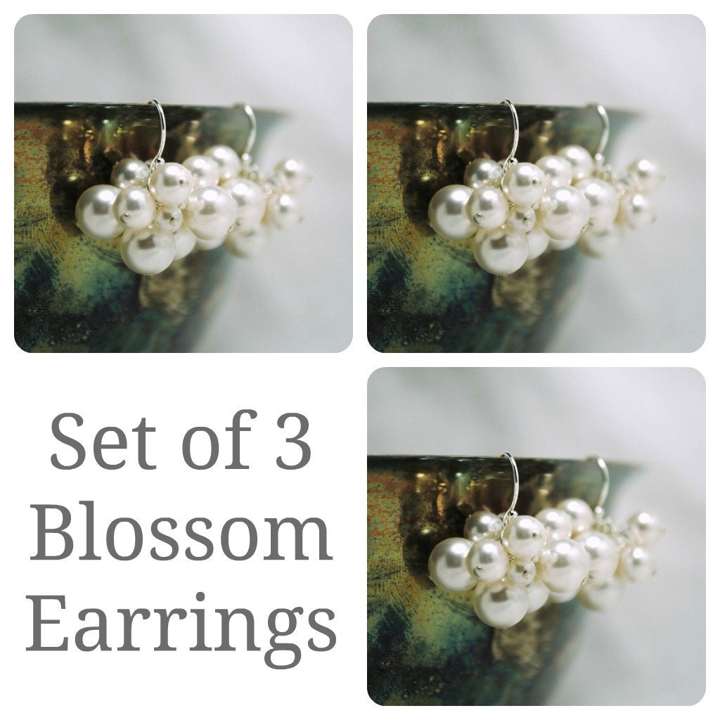 Set of 3 Bridesmaids Earrings, Swarovski Pearl Cluster Earrings, Bridal Party Gifts, Wedding Earrings, Bridesmaids Gifts, Bridal Earrings