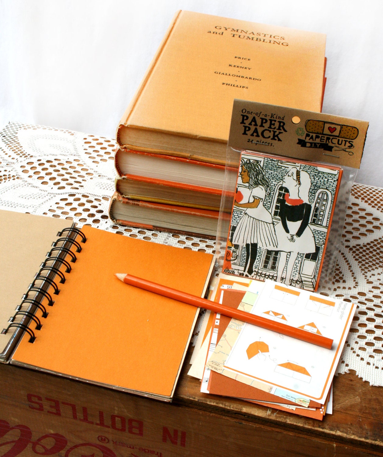 One-of-a-Kind Paper Pack - 24 pieces - Orange