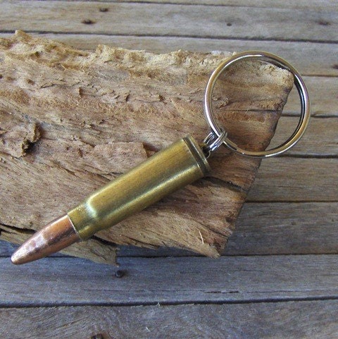 Vintage Rifle Bullet Keyring - Outlaw