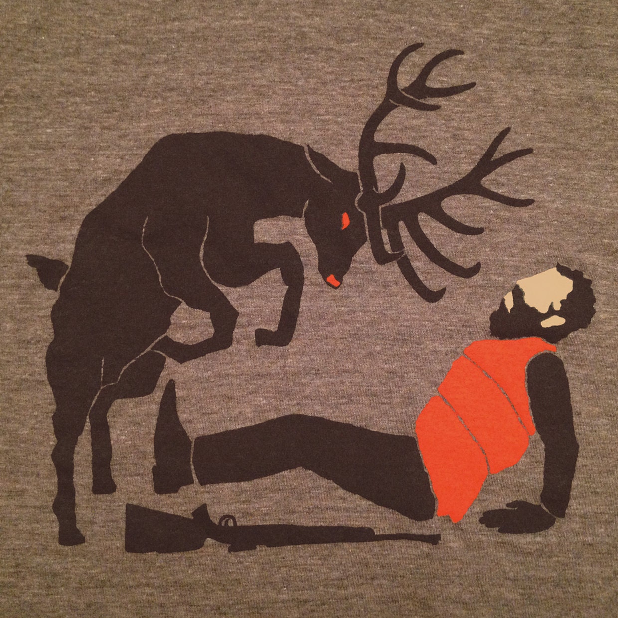 Deer Vs Hunter - Unisex Mens T-shirt Retro Tee Shirt Awesome Funny Beard Orange Revenge Hunting Gun Cool Antlers Attack Brown Coffee Tshirt