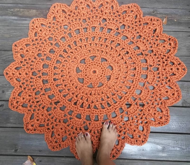 Rust Orange Patio Porch Cord Crochet Rug in 35" Round Pineapple Pattern