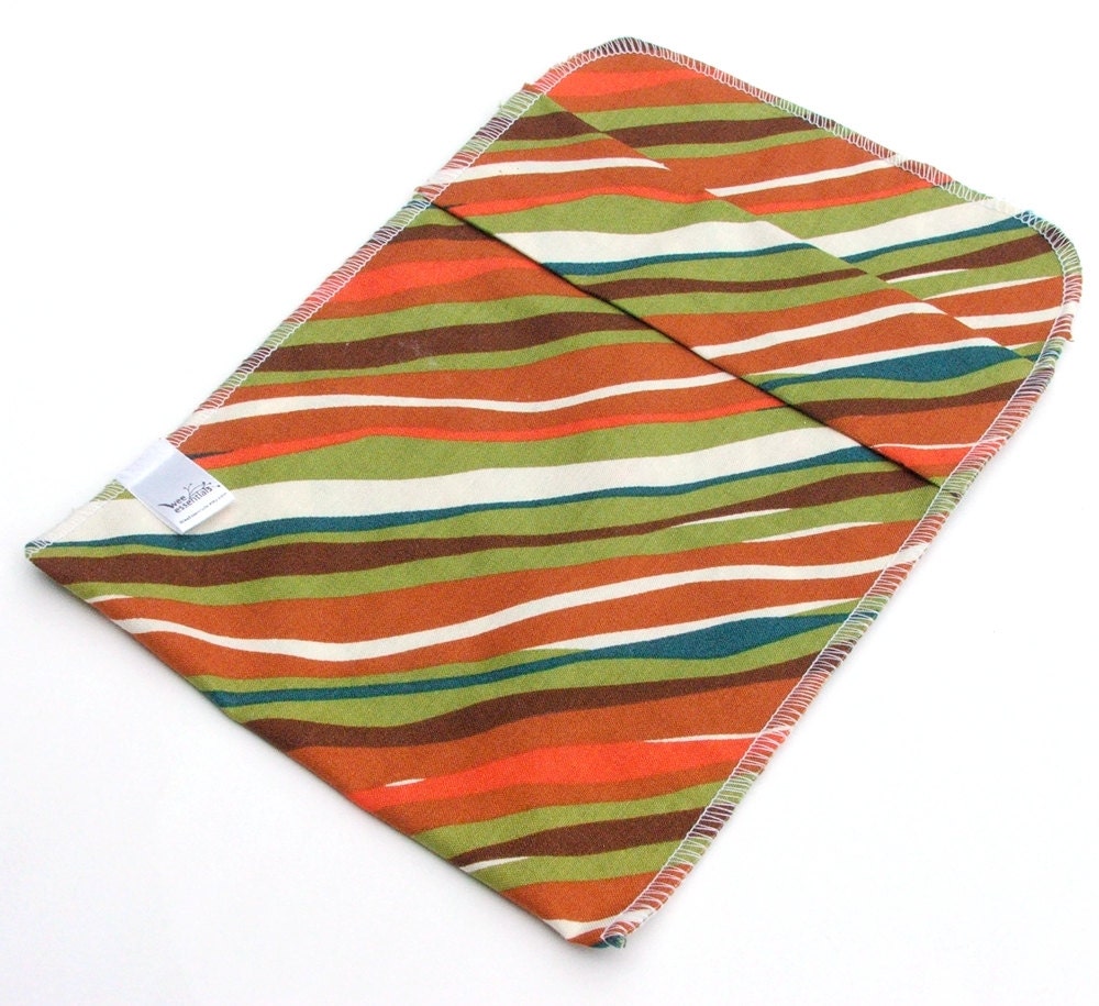 Medium Reusable Sandwich Bag- Food Baggie with pleated fold over closure - Earthy Stripes