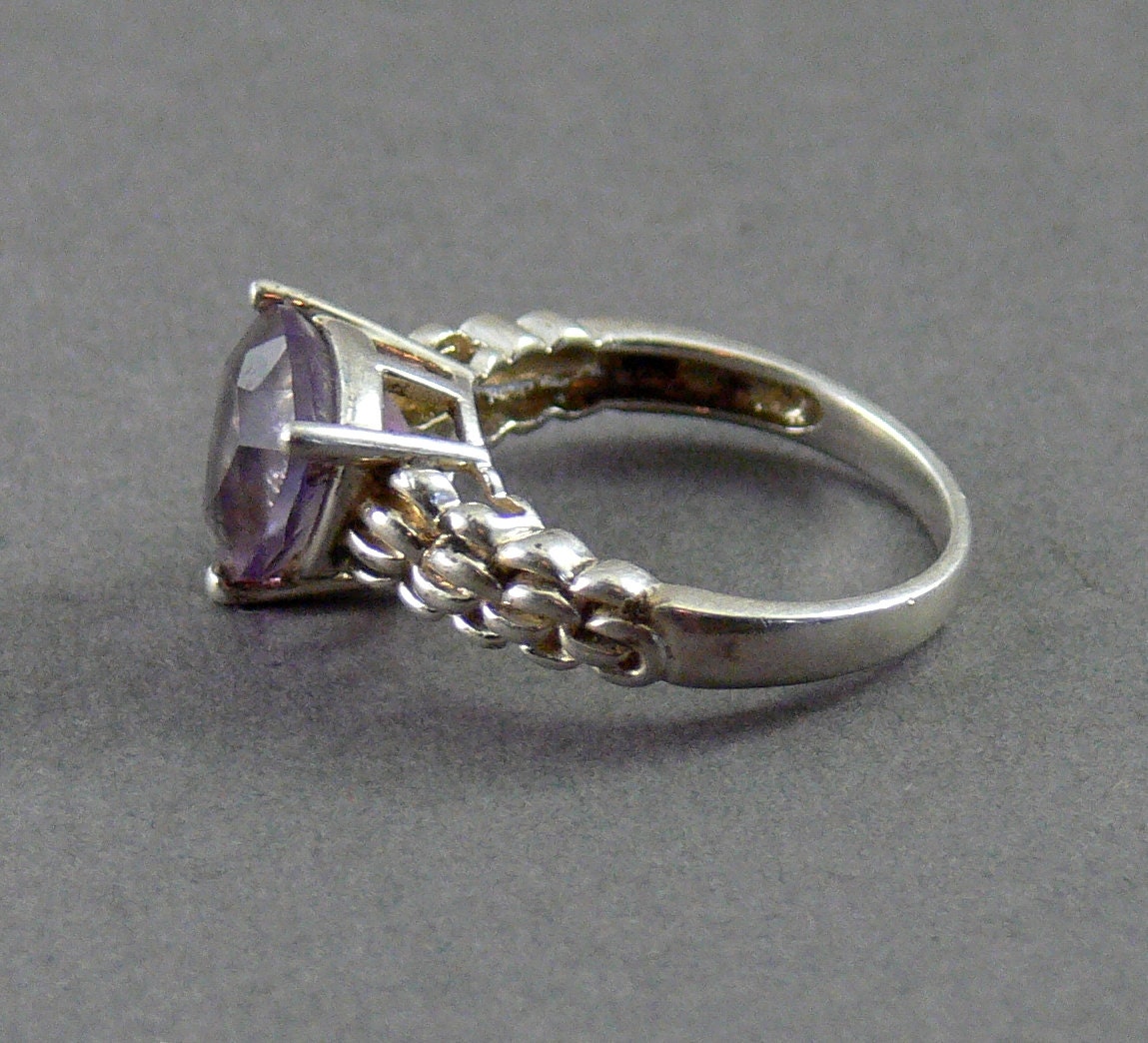 Vintage Sterling Silver Amethyst Ring