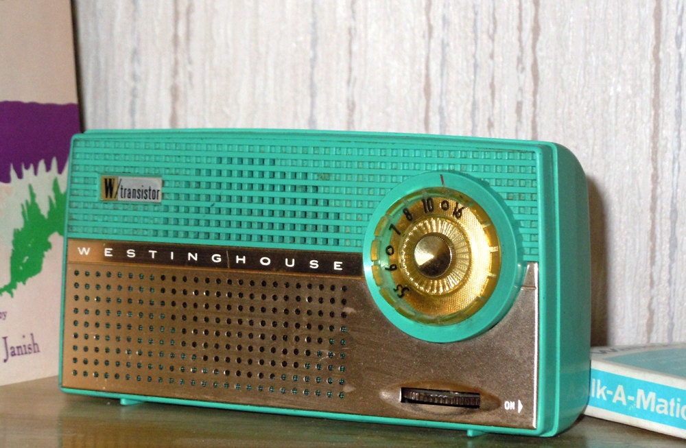Westinghouse H652P6 Turquoise Transistor Radio