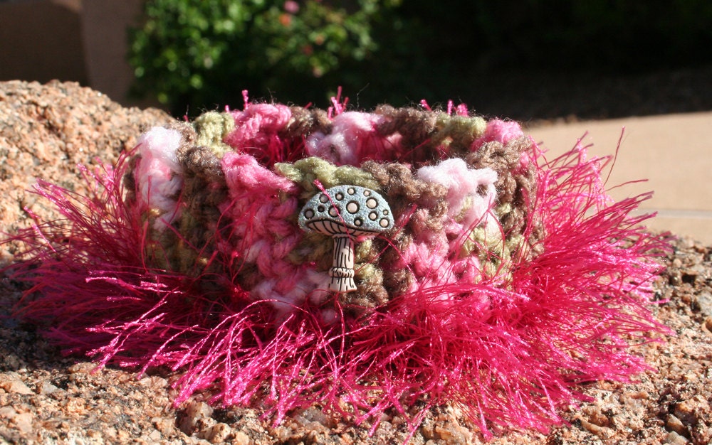 Calvin Collar - Mushroom