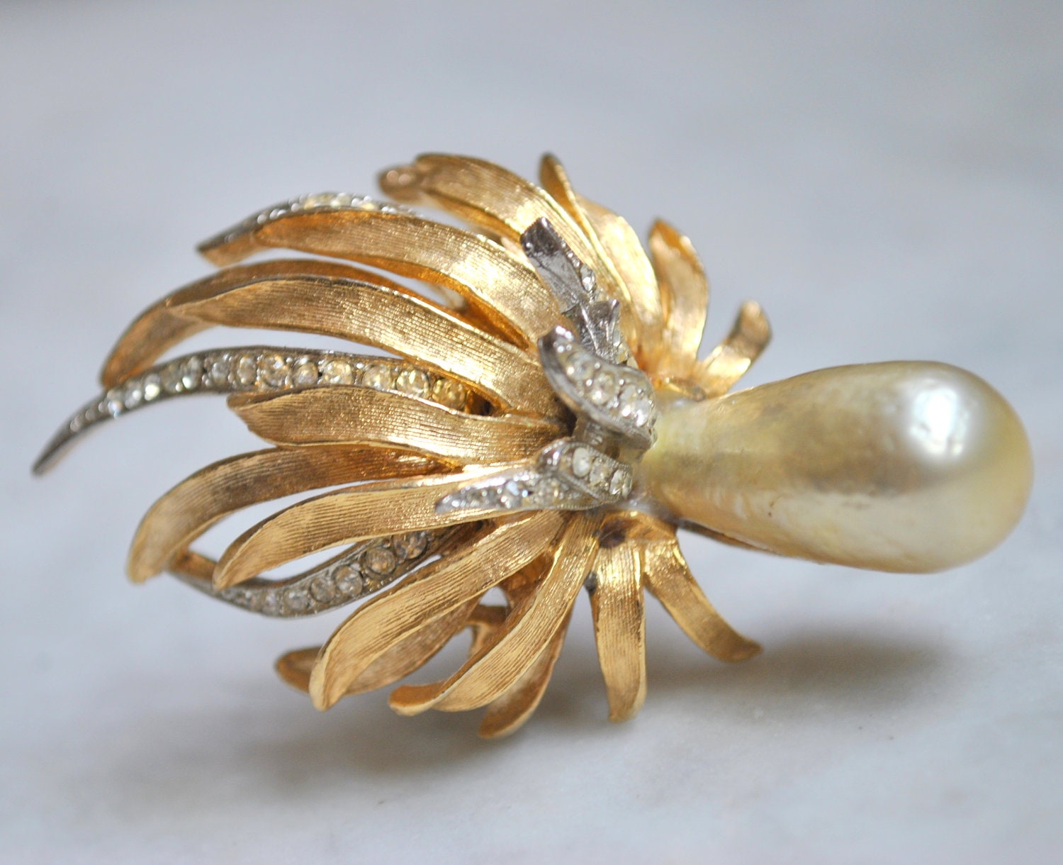 Stunning Gold Brooch with Rhinestones and Baroque Pearl by ART