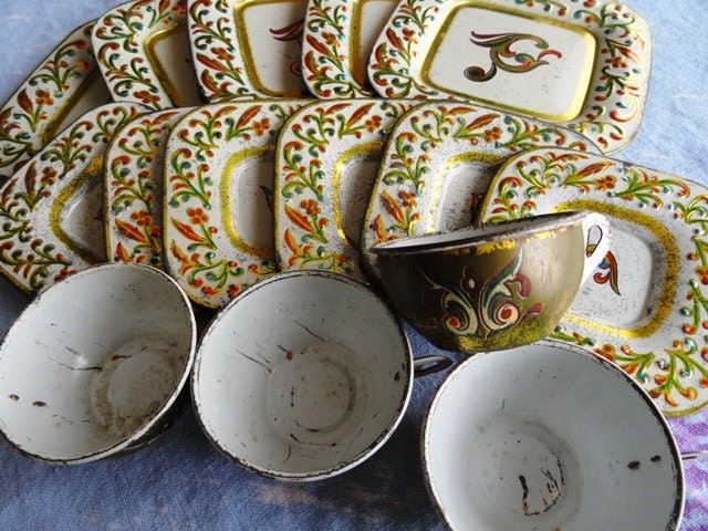 SALE Vintage J. Chein Tin Tea Set, 15 pieces, creamer, sugar, square plates, cups and saucers