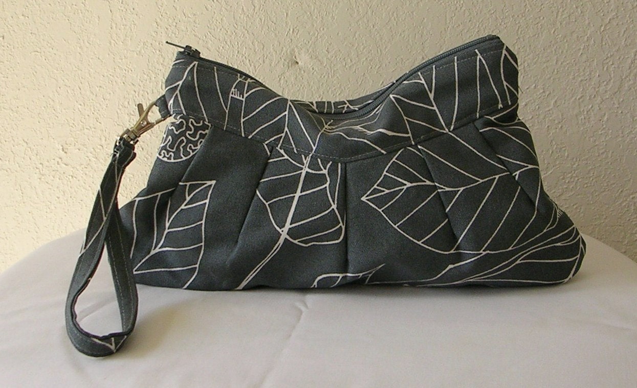 Wristlet  wallet / Zipper Clutch Pouch Ikea Stockholm Blad in Gray