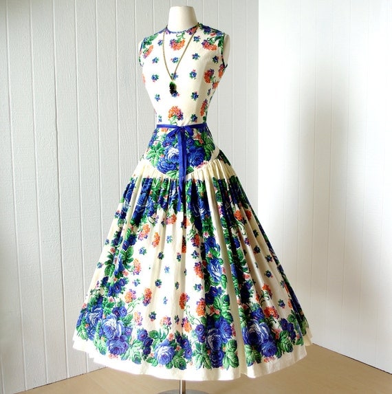 vintage 1930's 1940's dress ...gorgeous SIGNED & NUMBERED romantic floral light gauzy cotton full skirt pin-up summer sun dress