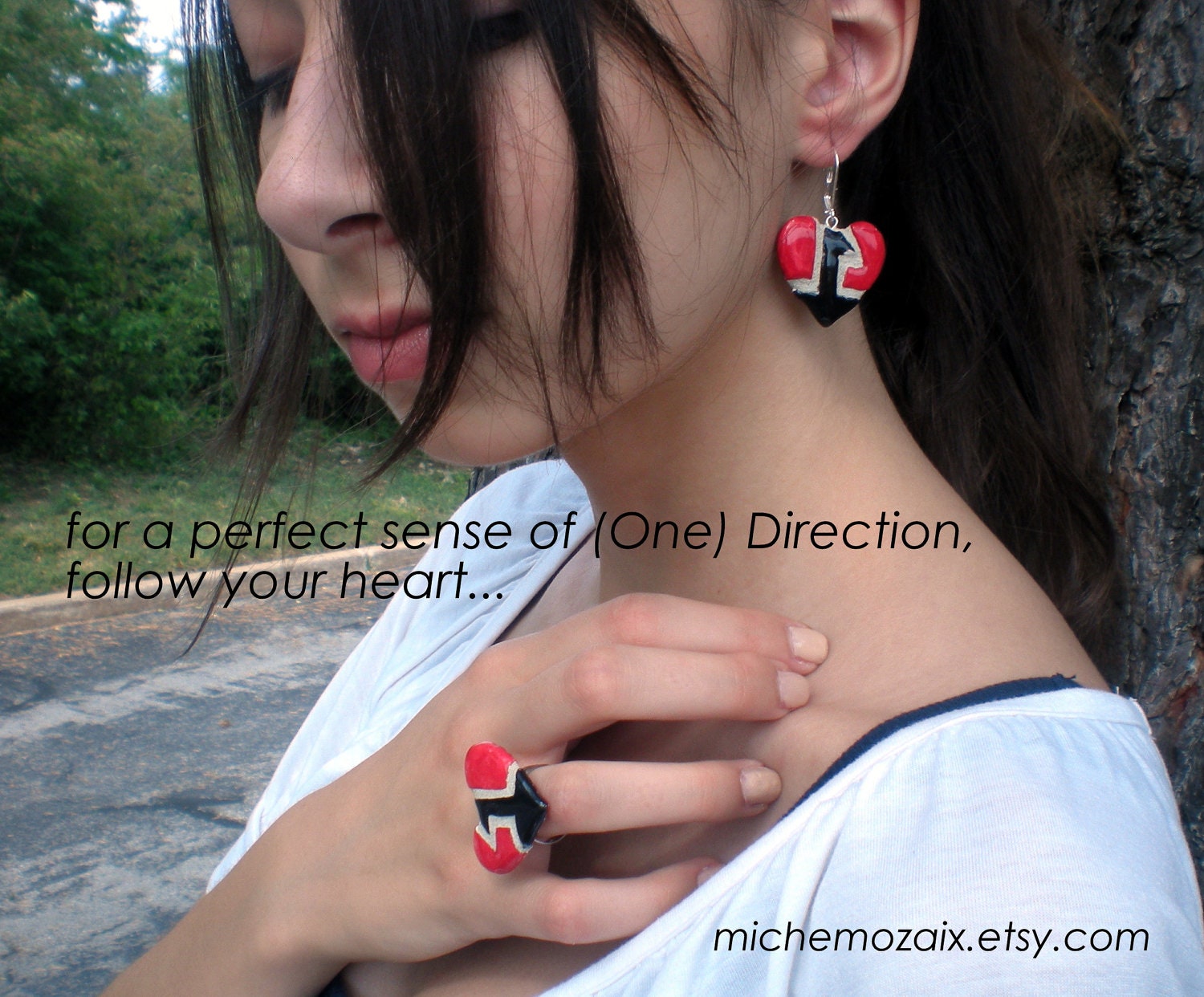 One Direction Earrings Red Black Heart REVERSIBLE
