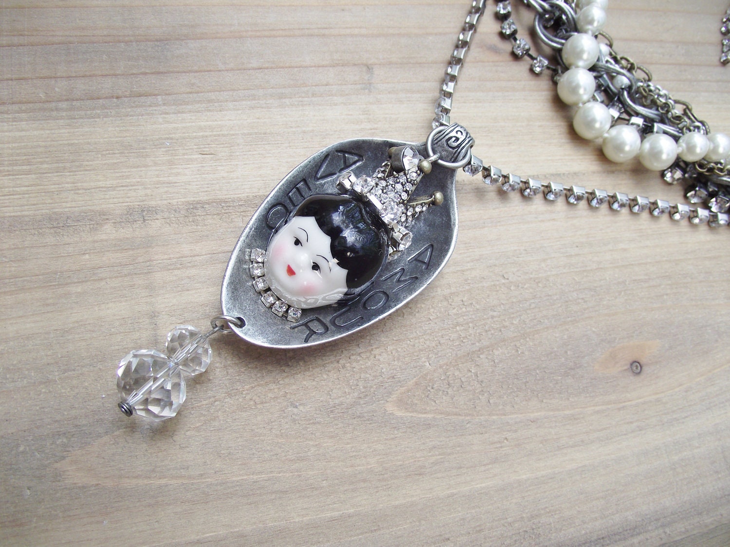 Avec Amour - Spoon Porcelain Doll Rhinestone Pendant Necklace