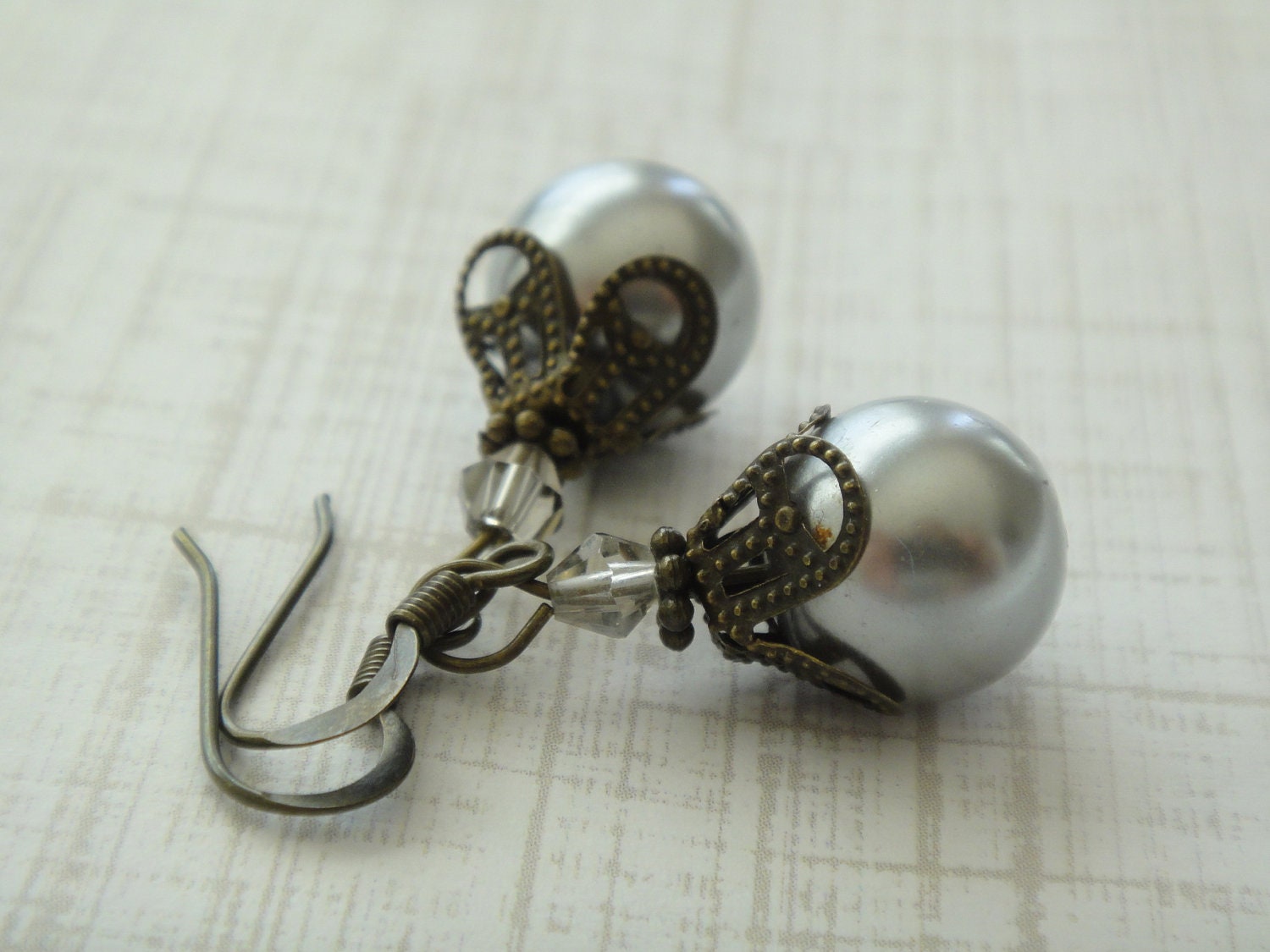 Silver Gray Pearl Earrings