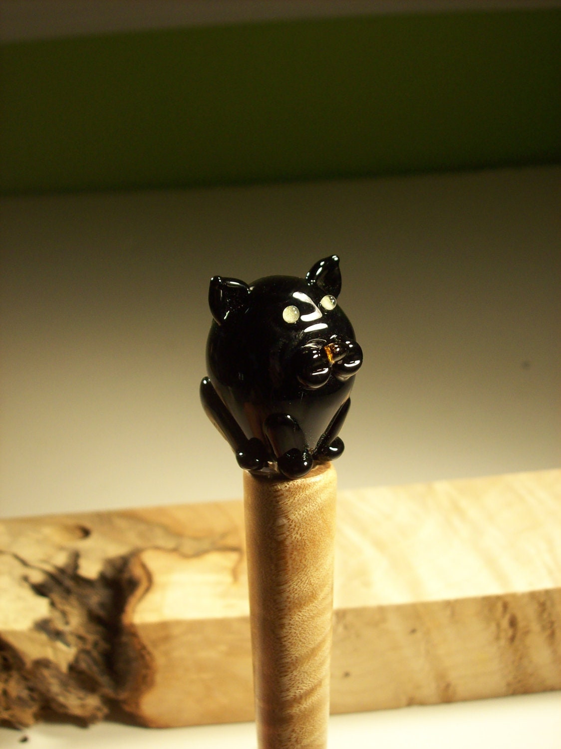 Black Cat Hair Stick Oregon curly maple by EaduardHairsticks