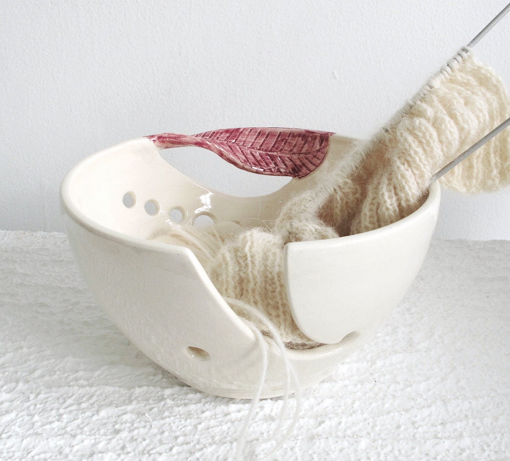 Ceramic Yarn Bowl, Knitting Bowl Fresh White KNITTERS  tool organization storage vessel pink twisted leaf stoneware gift h Handmade