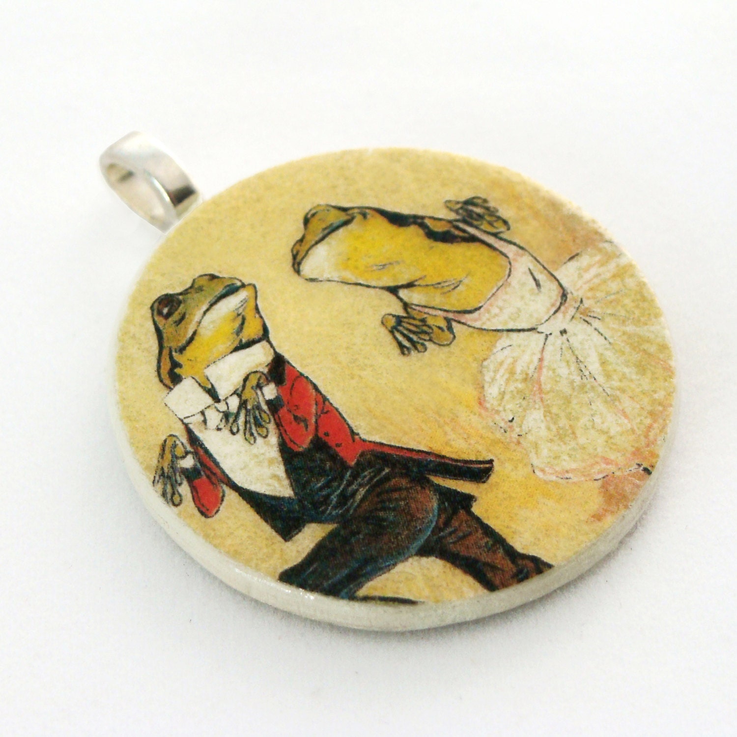 Pendant, Vintage Frog Couple Dancing, Handmade Decoupaged, FREE SHIPPING