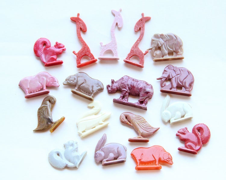 Cracker Jack Toys 17 Vintage Animals