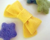 NO SLIP Wool felt hair clip -Bow -yellow