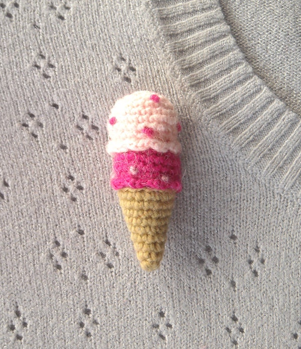 Crochet Ice Cream Brooch - Double Scoop Ice Cream Cone Pin - Strawberry and Raspberry Ice Cream