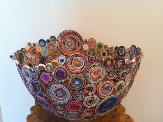 QUEENS CHALICE - Coiled recycled magazine paper and brown recycled paper pulp