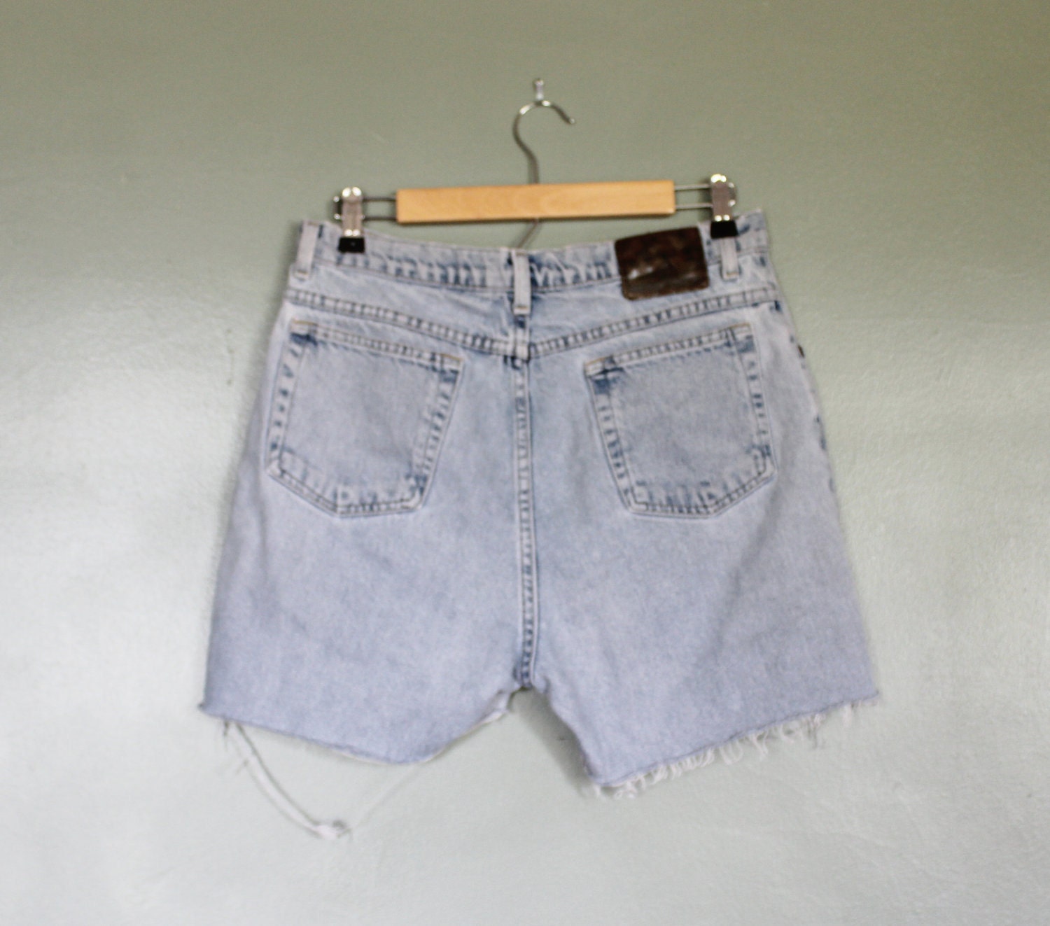 10 Dollar Sale Vintage 90s SUMMER CONCERT Denim Shorts - Women M L - Distressed