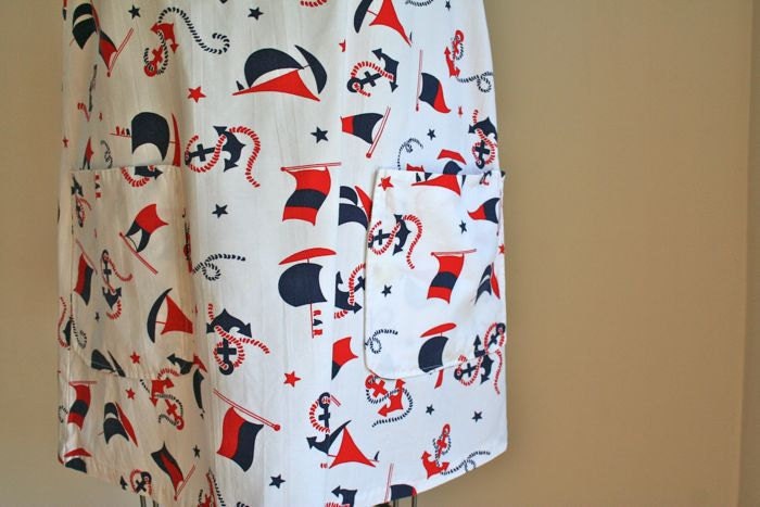 vintage novelty print top - ANCHOR nautical tank top / M