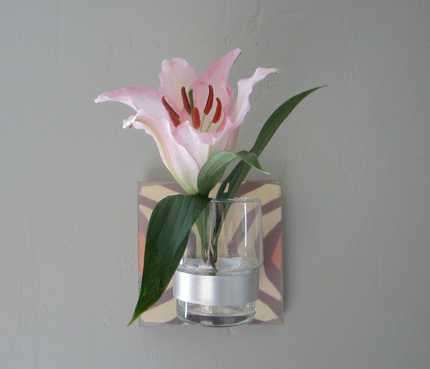 Modern Candle Holder l Flower Vase SILK: flower wall mount candle holder votive geometric gray rust pattern glass