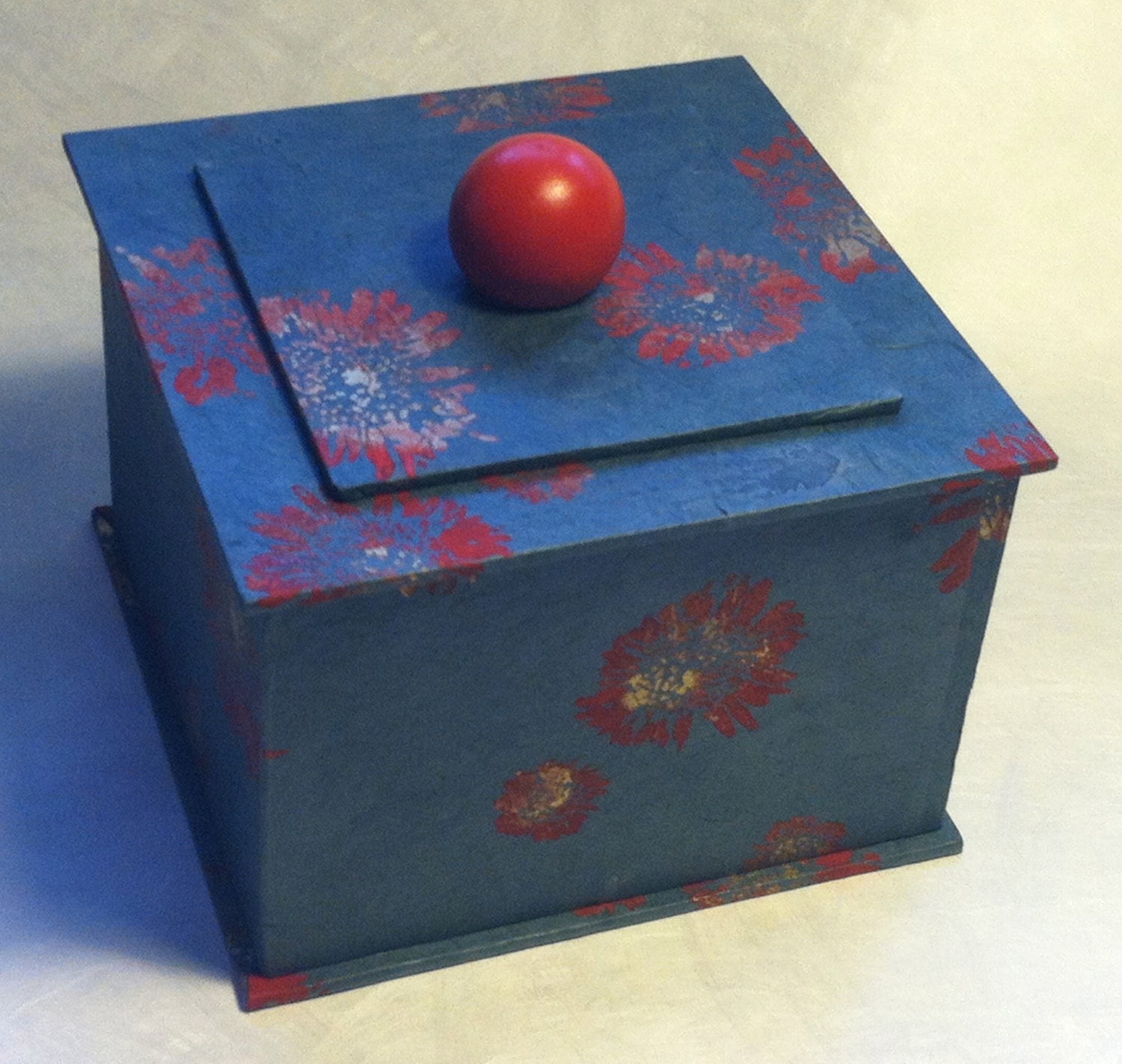 Decorative Flowered Handmade Box