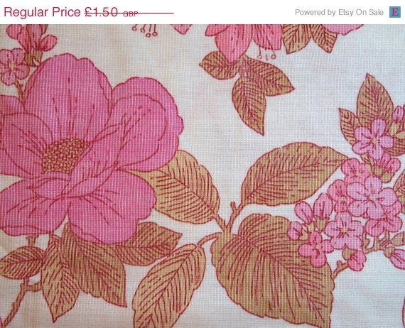 ON SALE Vintage Fat Quarter Fabric Pink Flowers