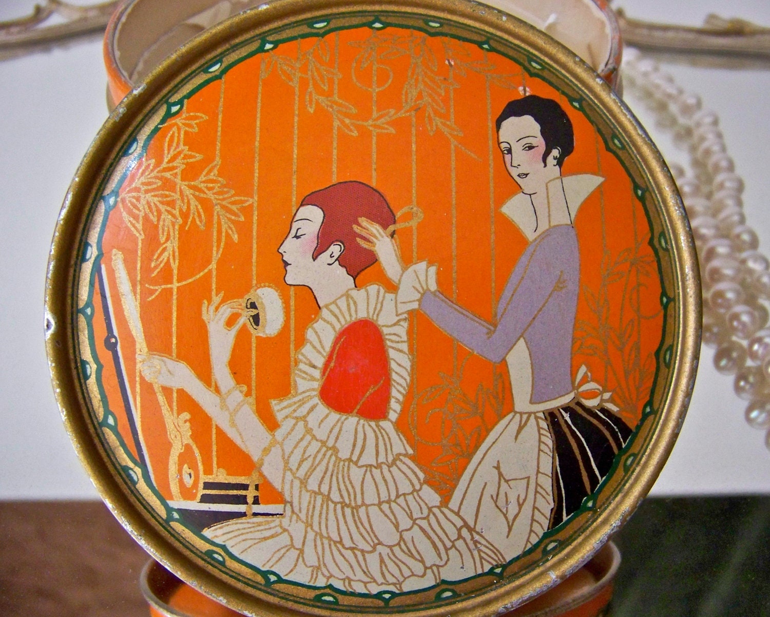 Vintage Art Deco Powder Tin RARE