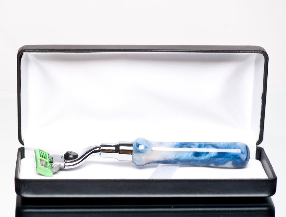 50% OFF Razor Shaving Gift for a special man blue and white hand cast handle