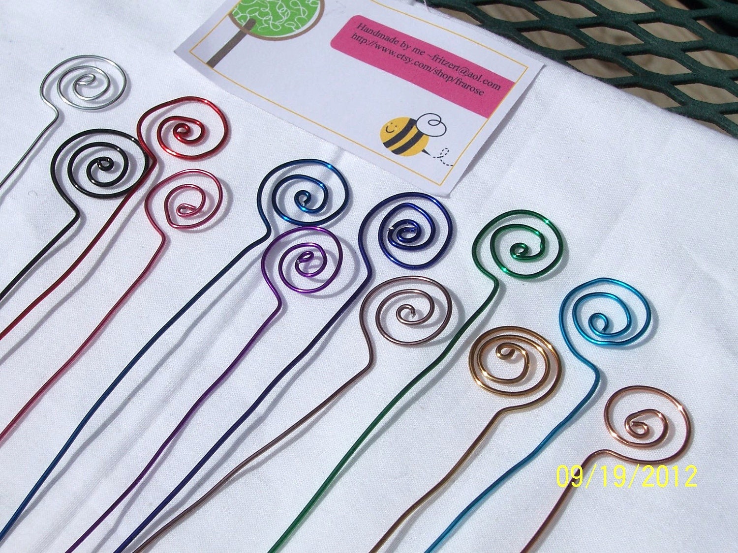 15 Aluminum Wire Swirls Table Card Holders by FransUniqueTreasures