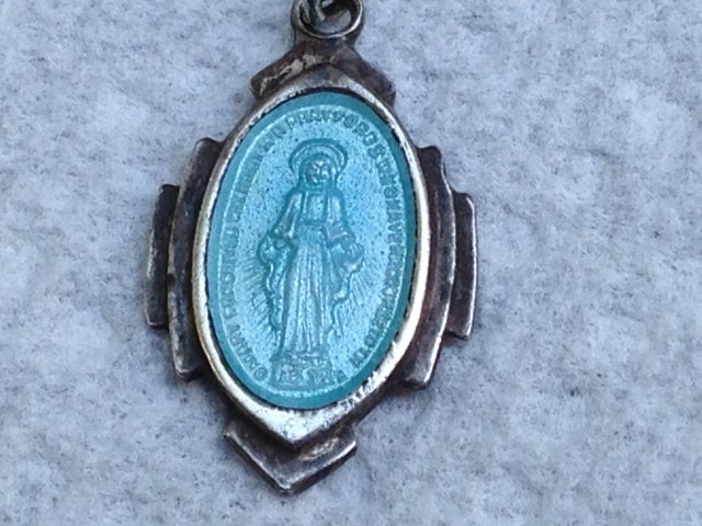 Vintage Sterling Silver Blue Enamel Mary Medal on 18" sterling silver rolo chain
