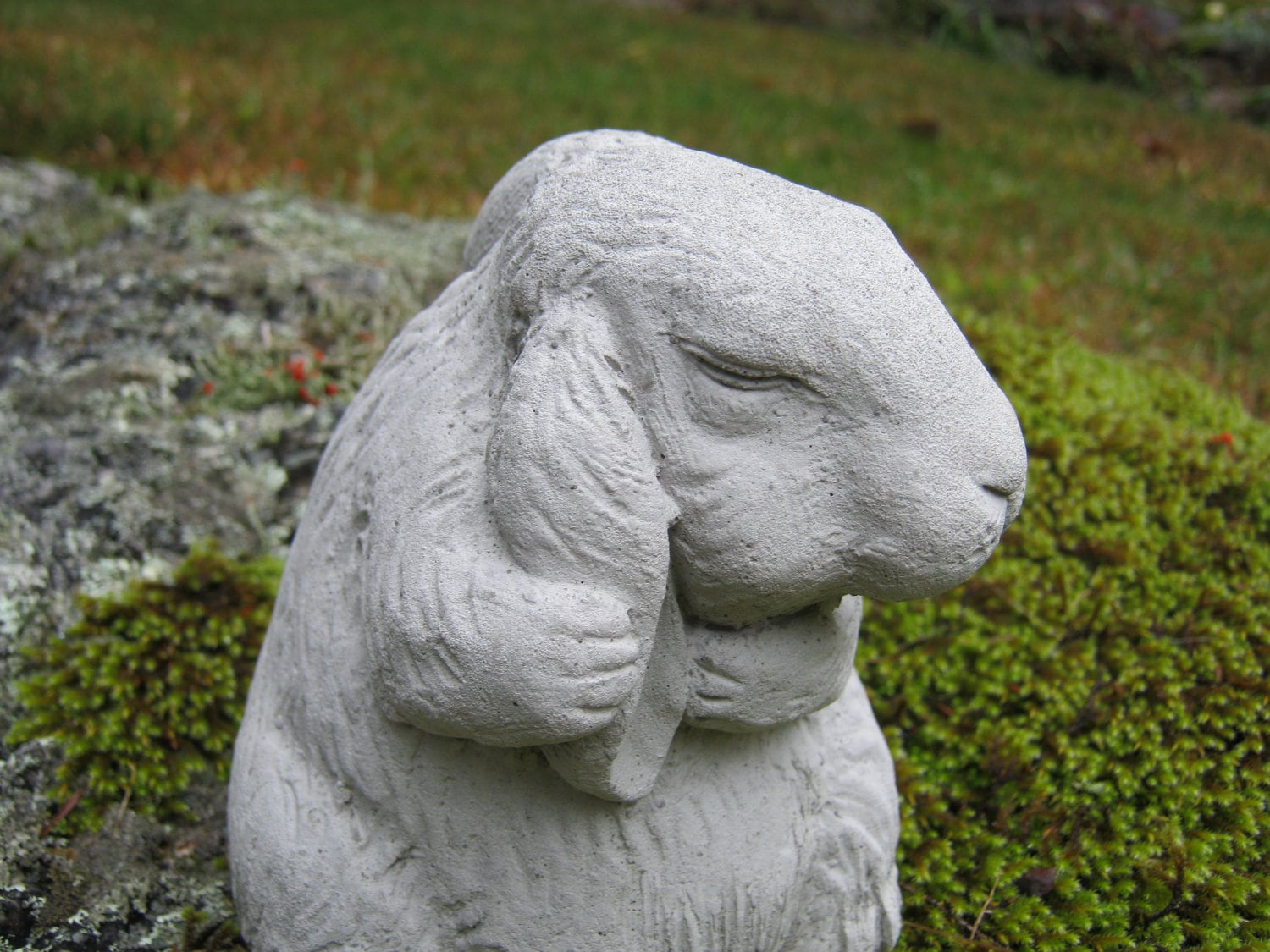 Bunny Rabbit Figurine Concrete Rabbit Garden by WestWindHomeGarden