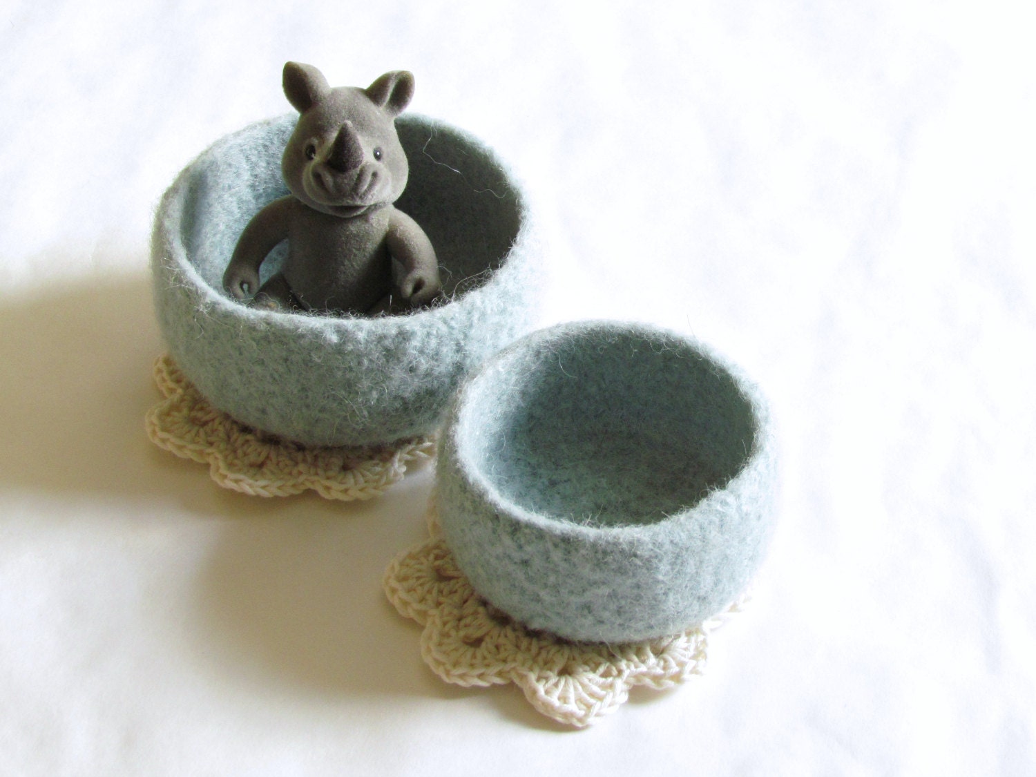 Baby shower gift - Felted bowl in Dusk blue - Dusty pastel mint blue - organic wool - Set of two - mother day gift - soft organizer