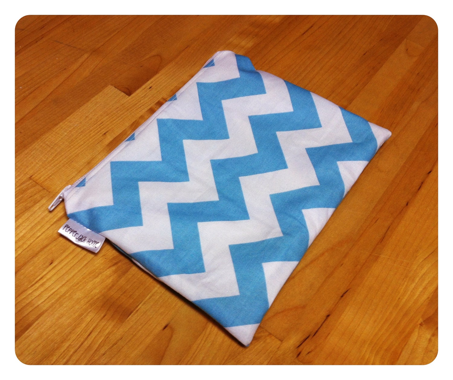 50% OFF Reusable Snack Bag 6x8 - Waterproof Zippered - AquaLarge Chevron