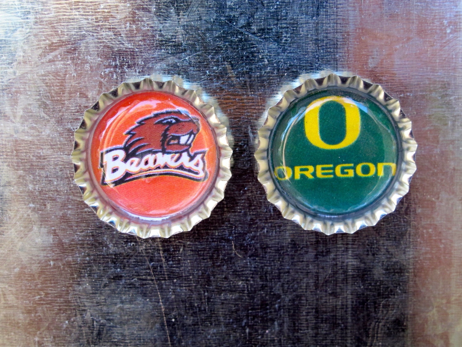 Bottlecap Magnets, Bottle Cap Magnets, Beavers Football House Divided Bottle-Cap Magnets, U of O Football Bottle Caps, Oregon Ducks Footbal